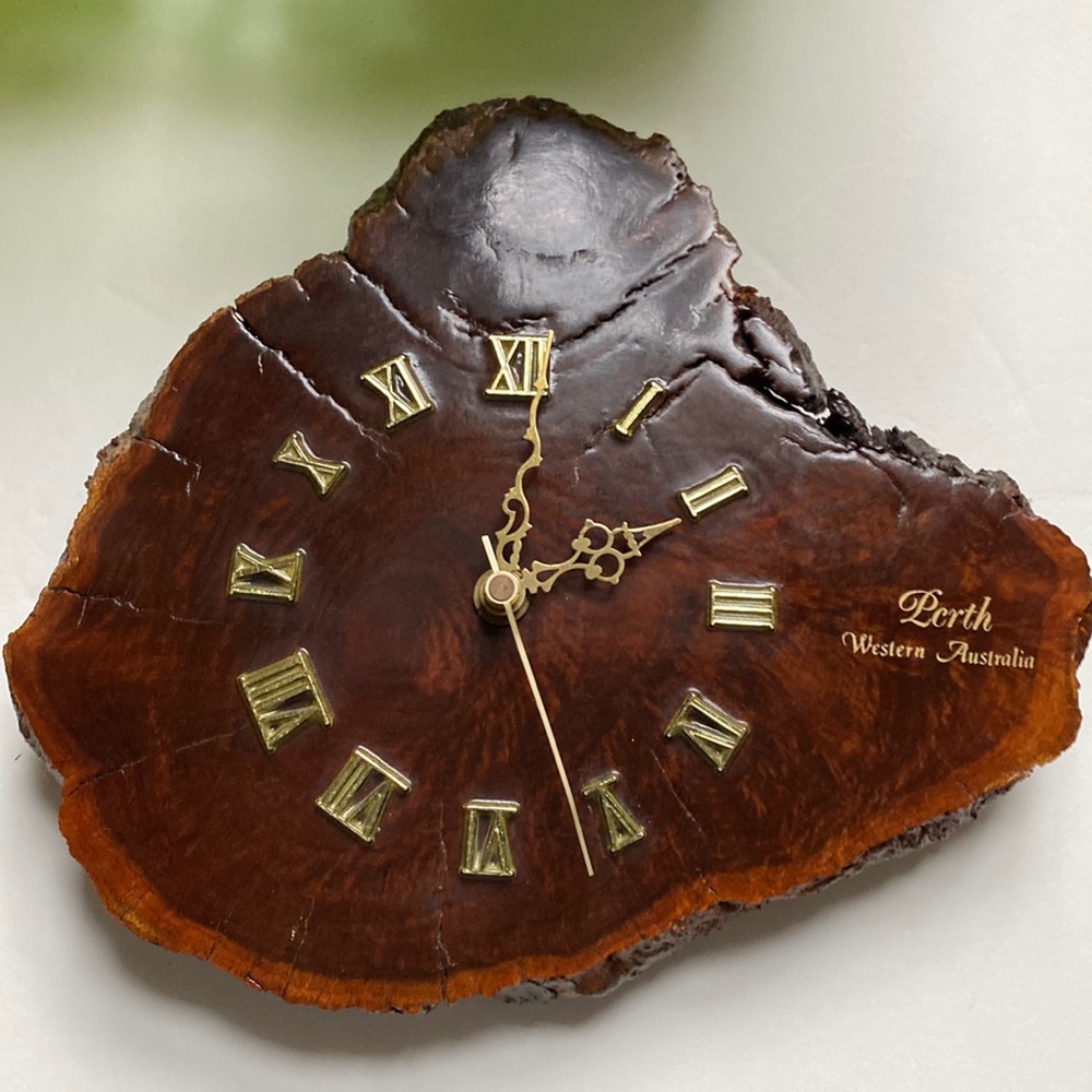 Australian Mallee tree clock. A handmade treasure from the 1990’s